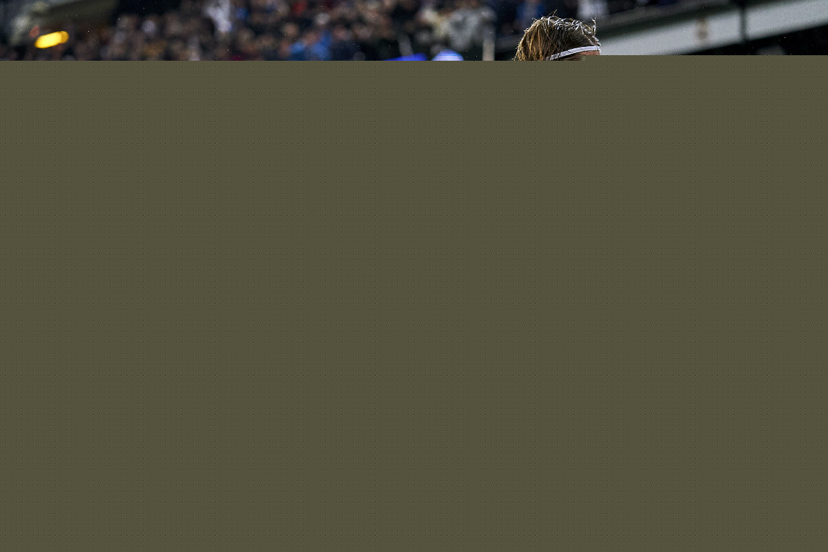 官方：那不勒斯中场安古伊萨当选意甲10月最佳球员