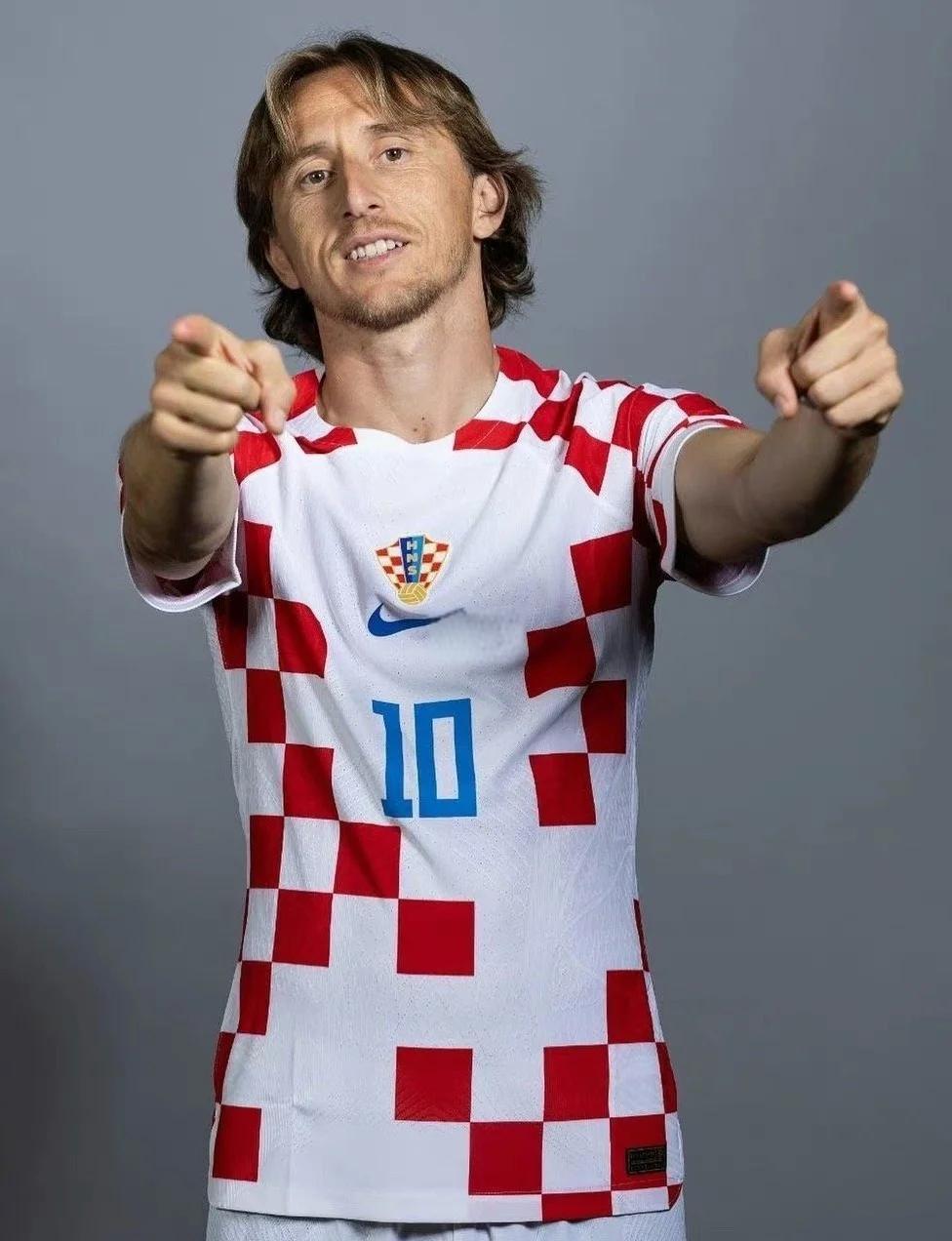 阿拉伯杯巴林3-1胜苏丹，离奇攻防双方错失良机